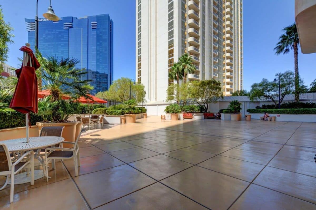 Signature 2Br3Ba Balcony Combo Units 20-618 And 20 Las Vegas Exterior photo